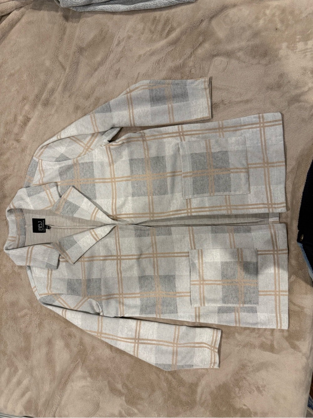 BDG Plaid Open Blazer in Gray and Tan